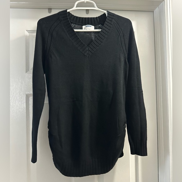 Women’s maternity v-neck sweater size small - Picture 2 of 6